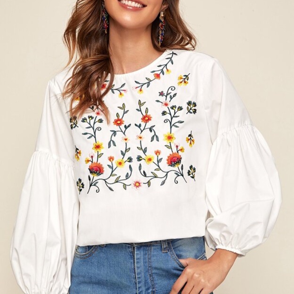 Floral Embroidery Top